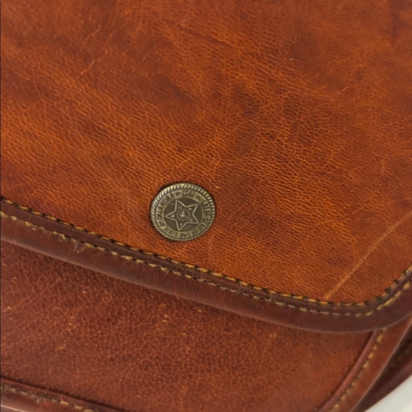 Vintage leather sling bag travel purse adjustable strap brass hardware brown - Picture 8 of 17